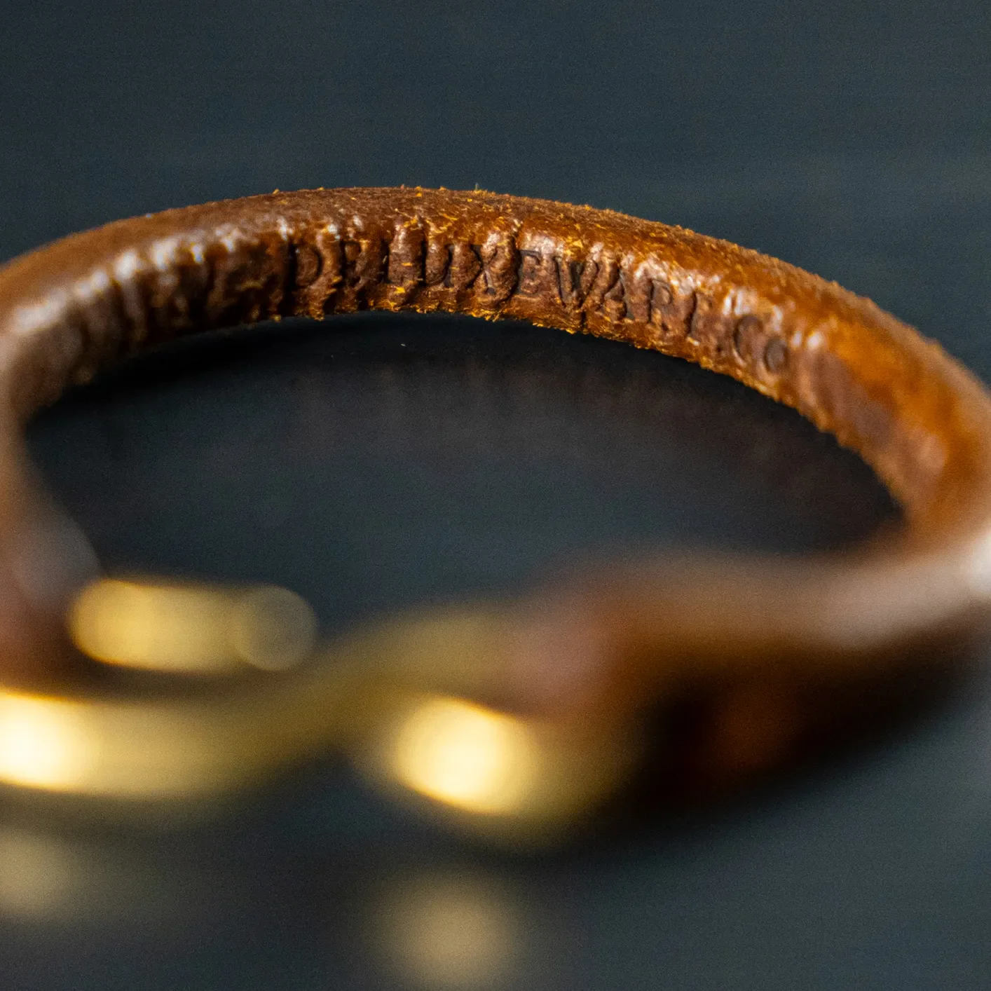 Deluxeware ‘Tochigi’ Steerhide Leather Bracelet – Solid Brass Hook / Brown - Image 2