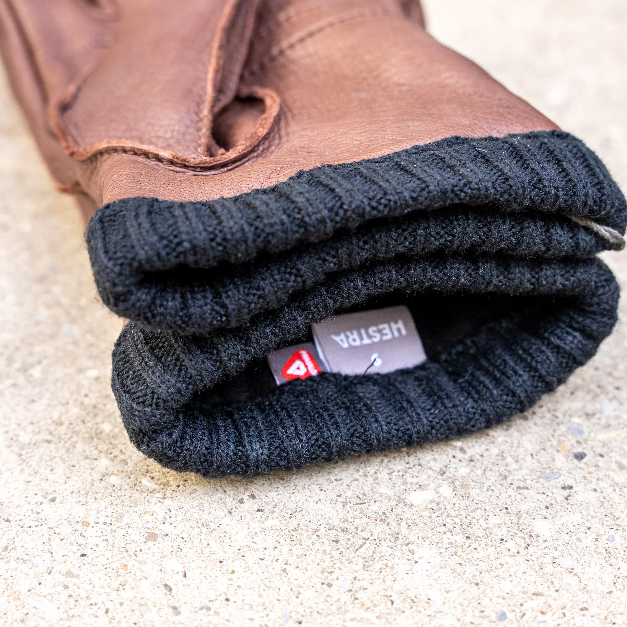 Hestra Deerskin Primaloft Rib Gloves – Chocolate Brown - Image 3