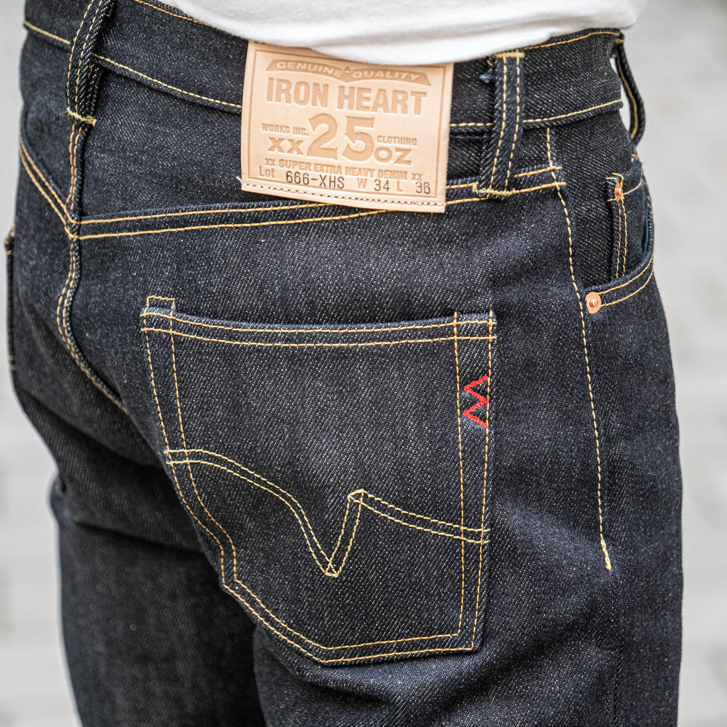 Iron Heart 666-XHS 25oz Selvedge Denim - Slim Straight - Image 3