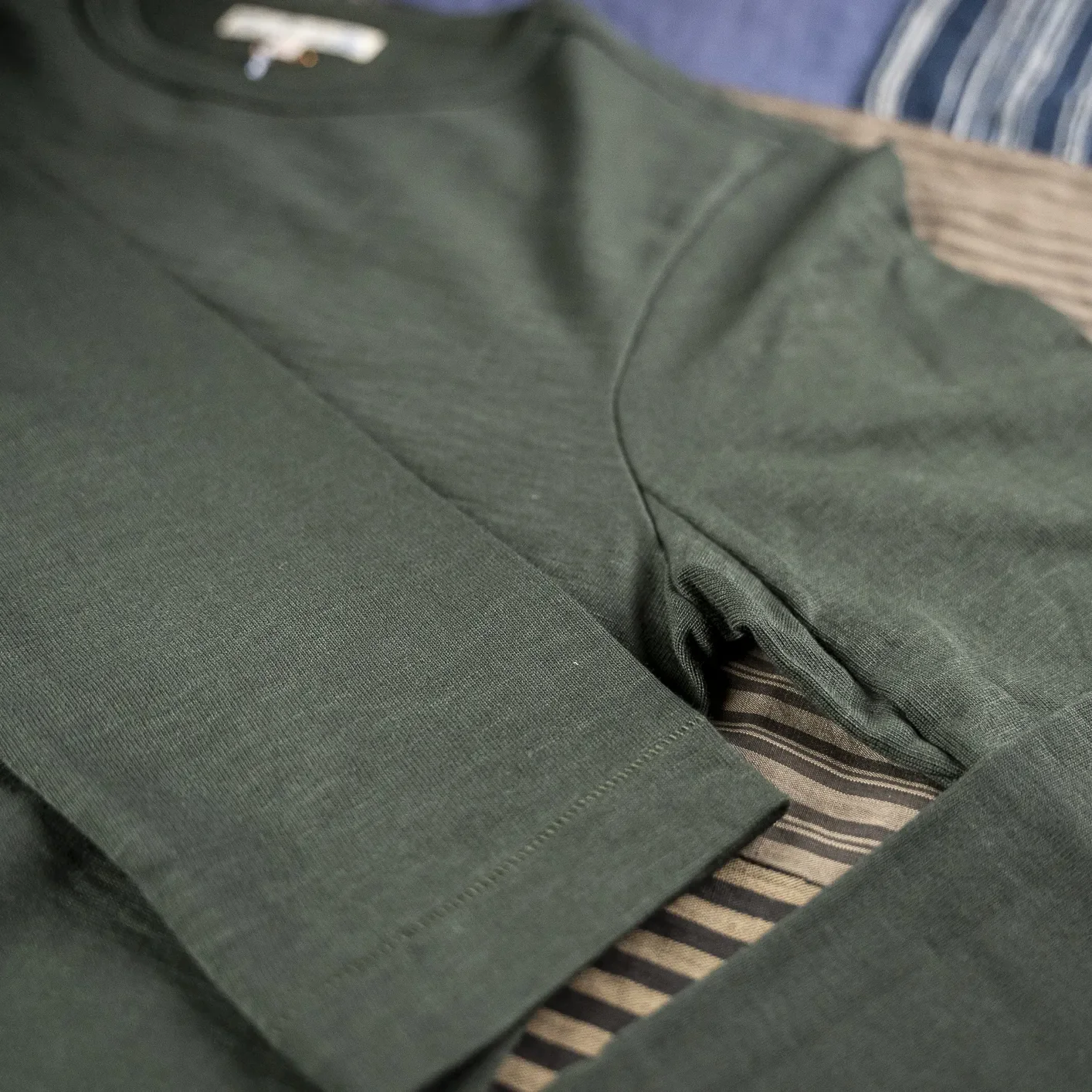 Merz b. Schwanen 2S18 11oz Heavy Loopwheeled Longsleeve – Forest - Image 3