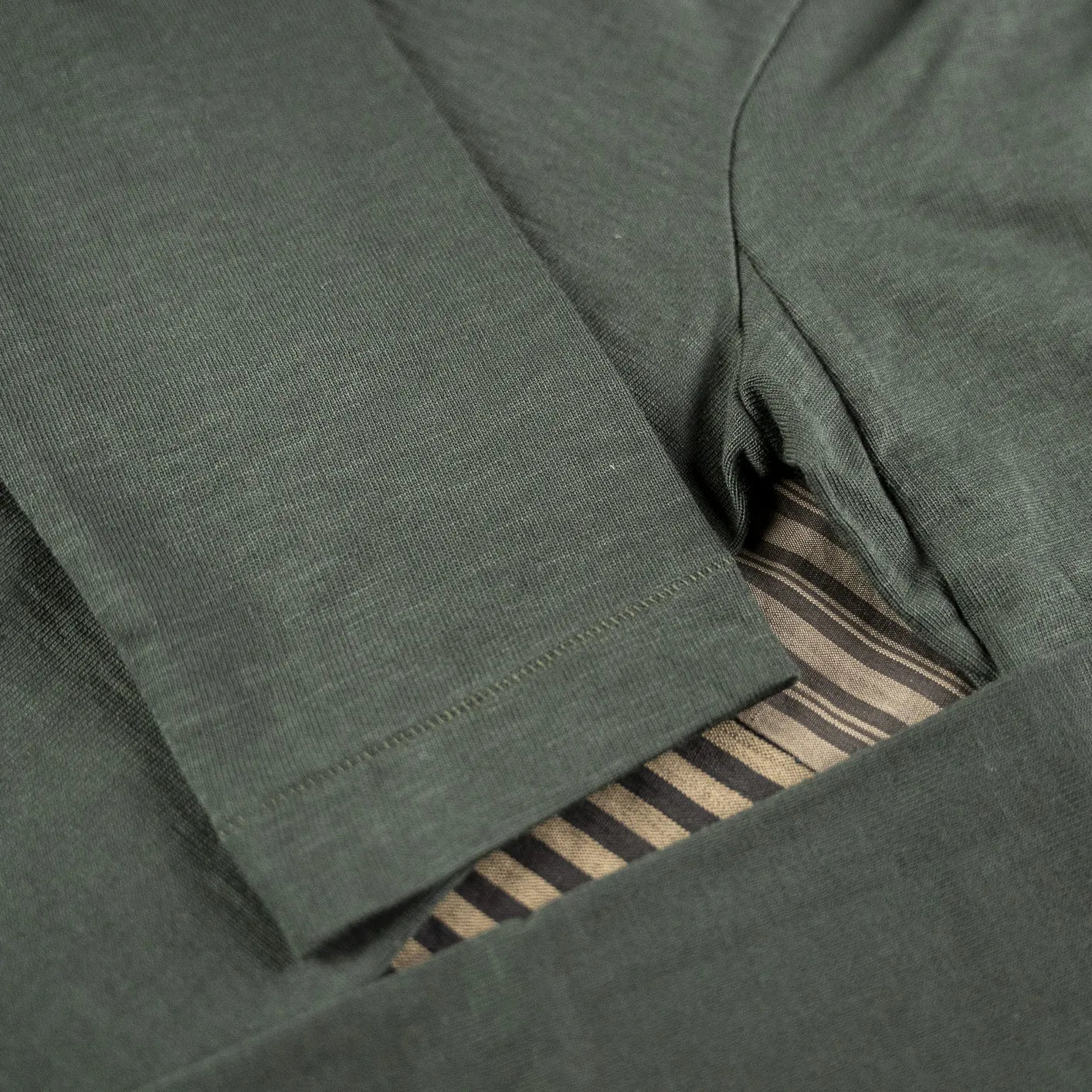 Merz b. Schwanen 2S18 11oz Heavy Loopwheeled Longsleeve – Forest - Image 5