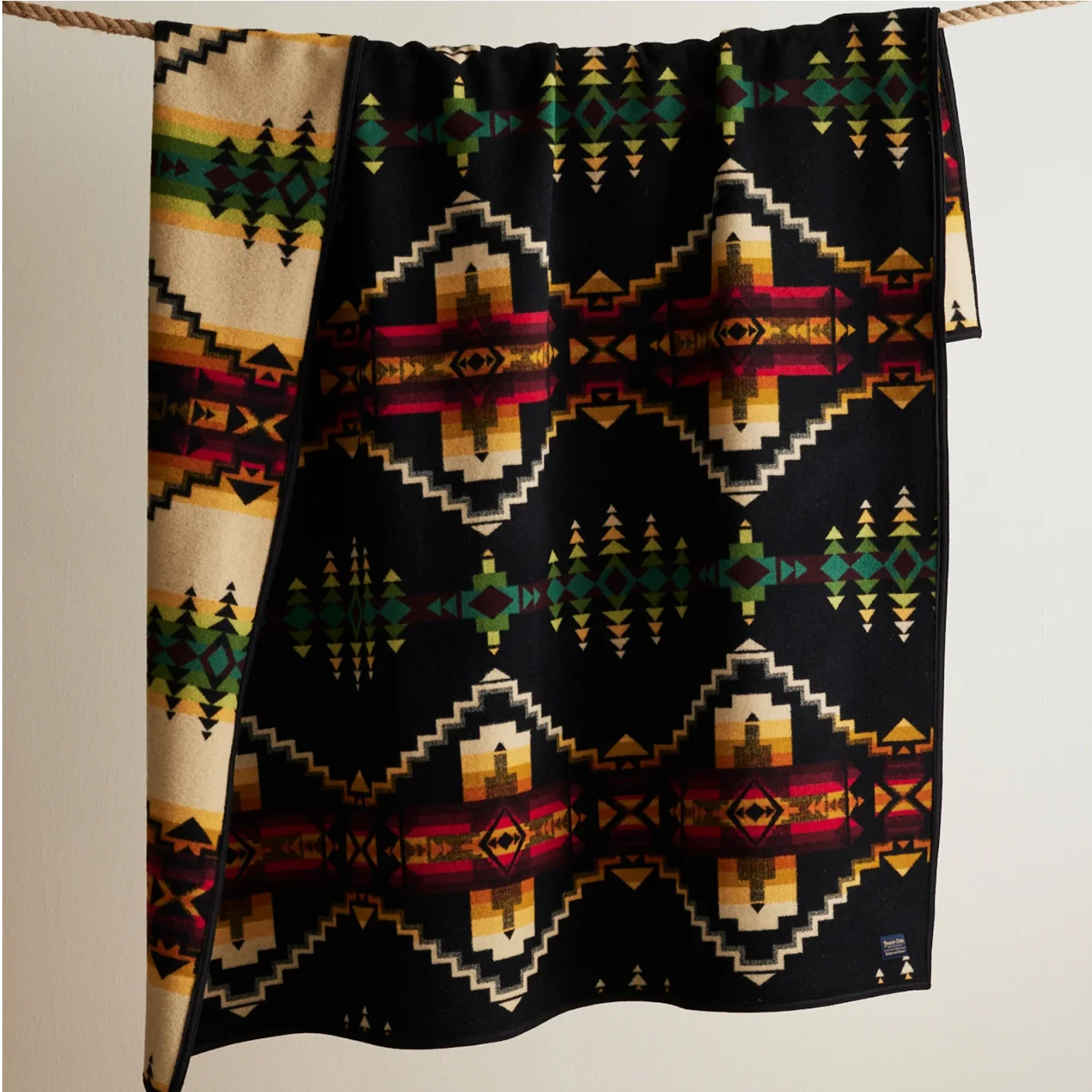 Pendleton Blanket – Four Corners - Image 2