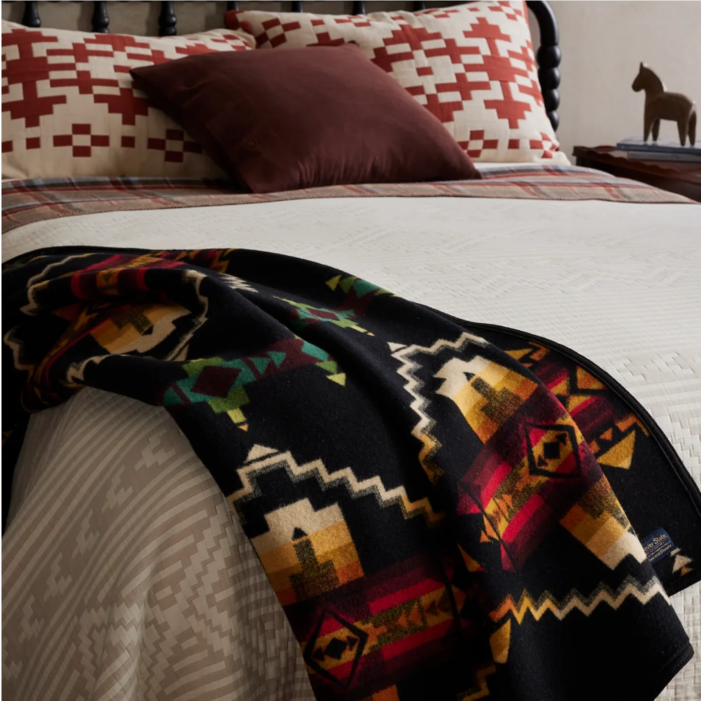 Pendleton Blanket – Four Corners - Image 3