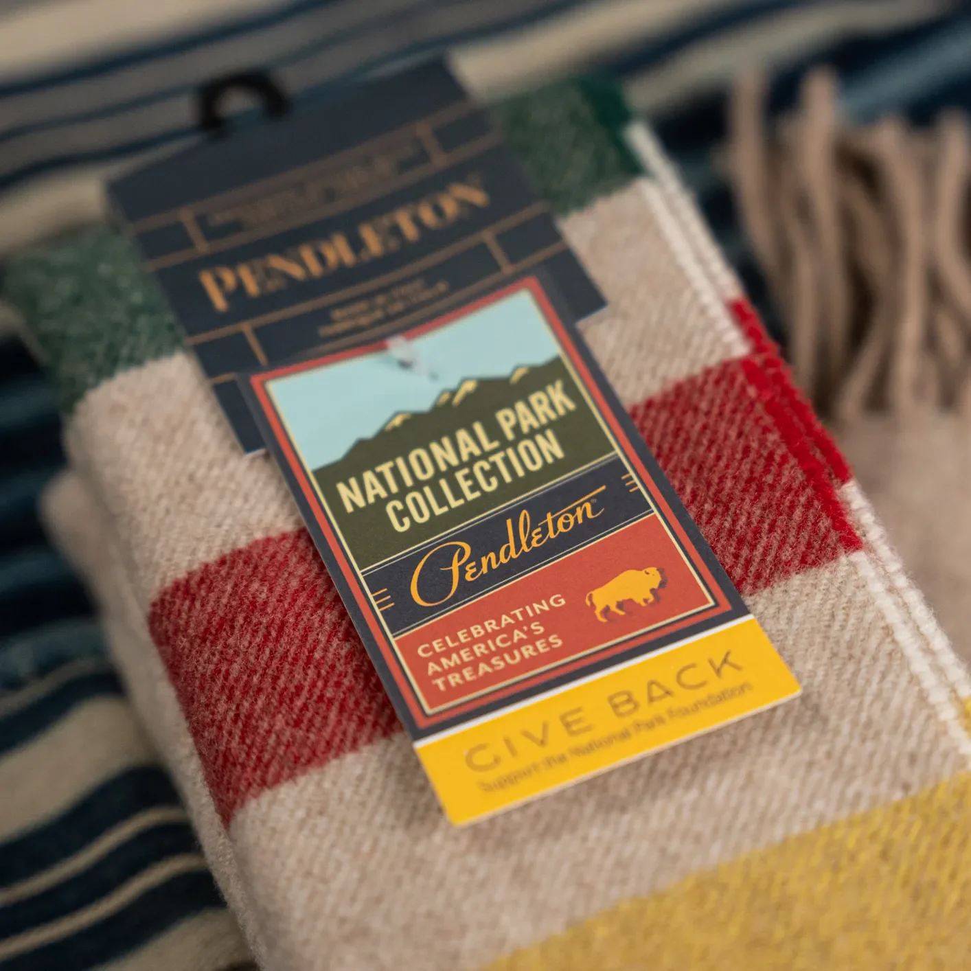 Pendleton Jacquard Wool Scarf – Glacier / Striped - Image 2