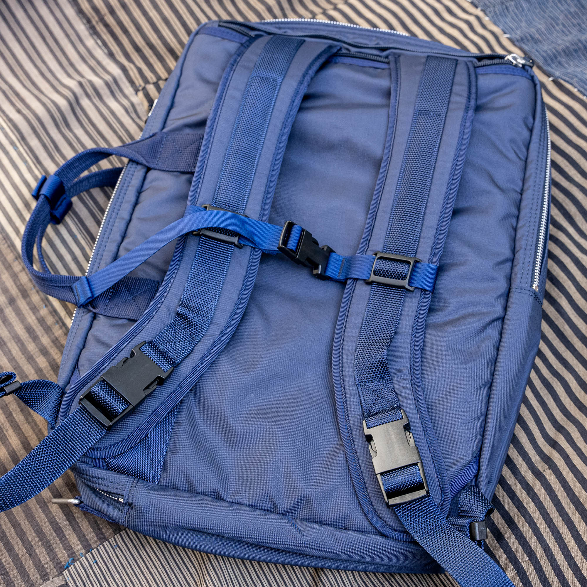 Porter Yoshida FORCE 3-Way Briefcase / Backpack – Navy - Image 4