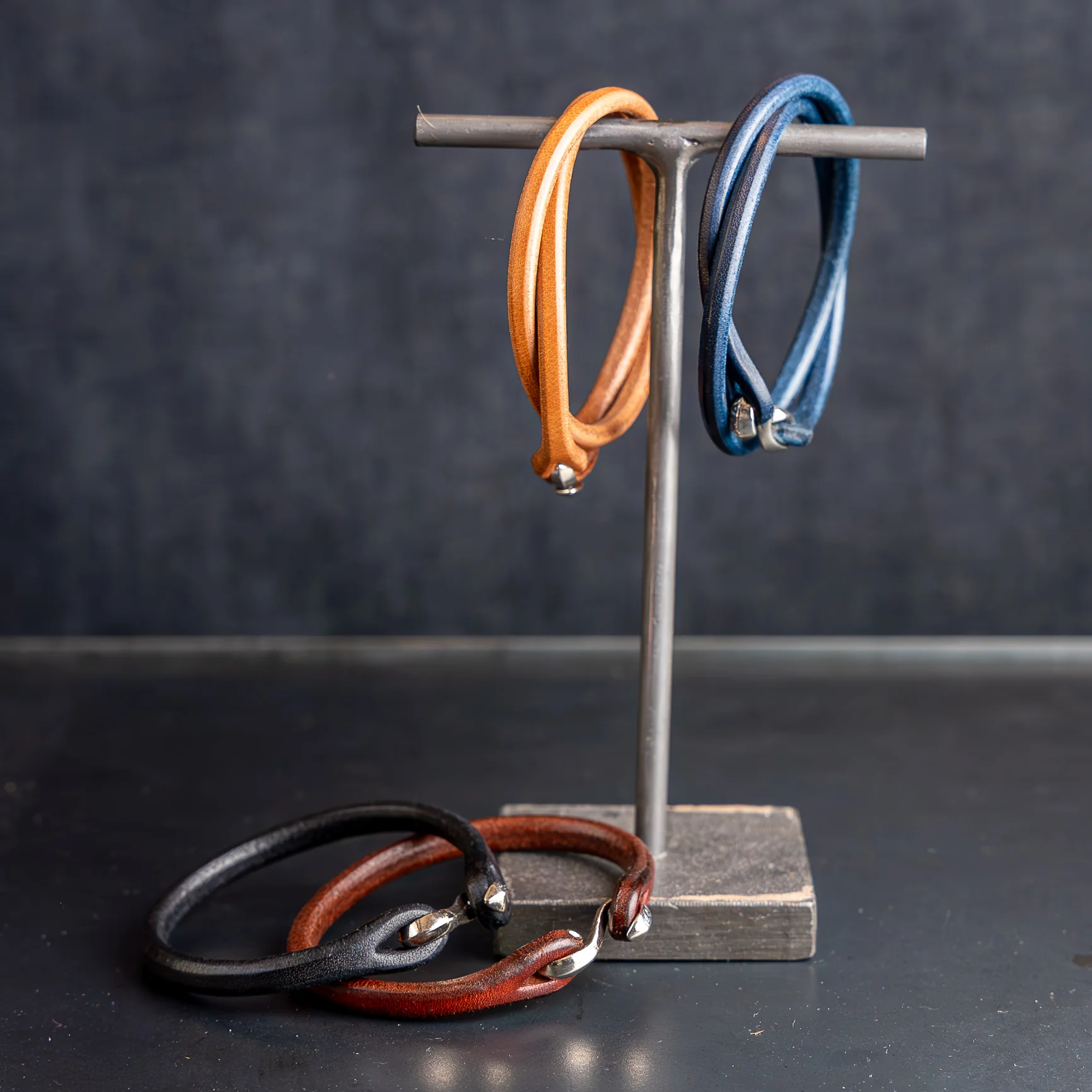 The Flat Heat Double Leather Bracelet – Sterling Silver Hook Closure / Tan - Image 5