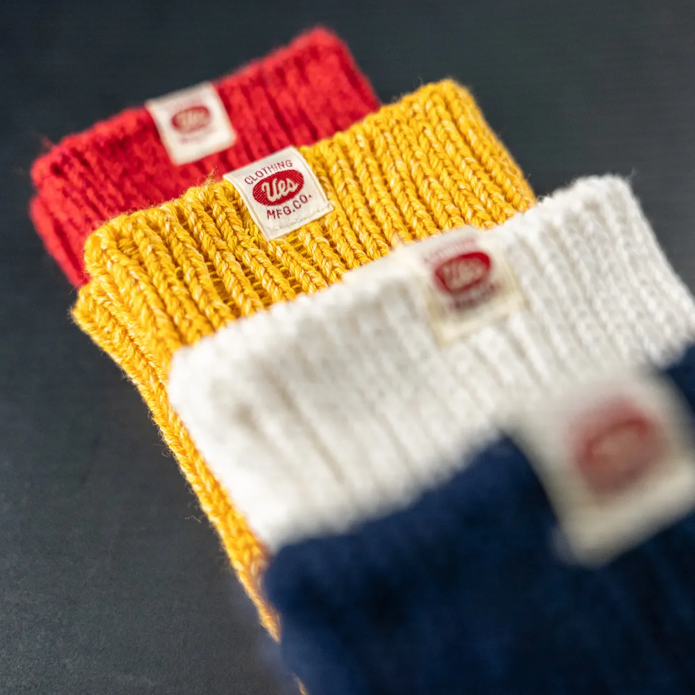 UES Air Twist Crew Socks – Red - Image 3