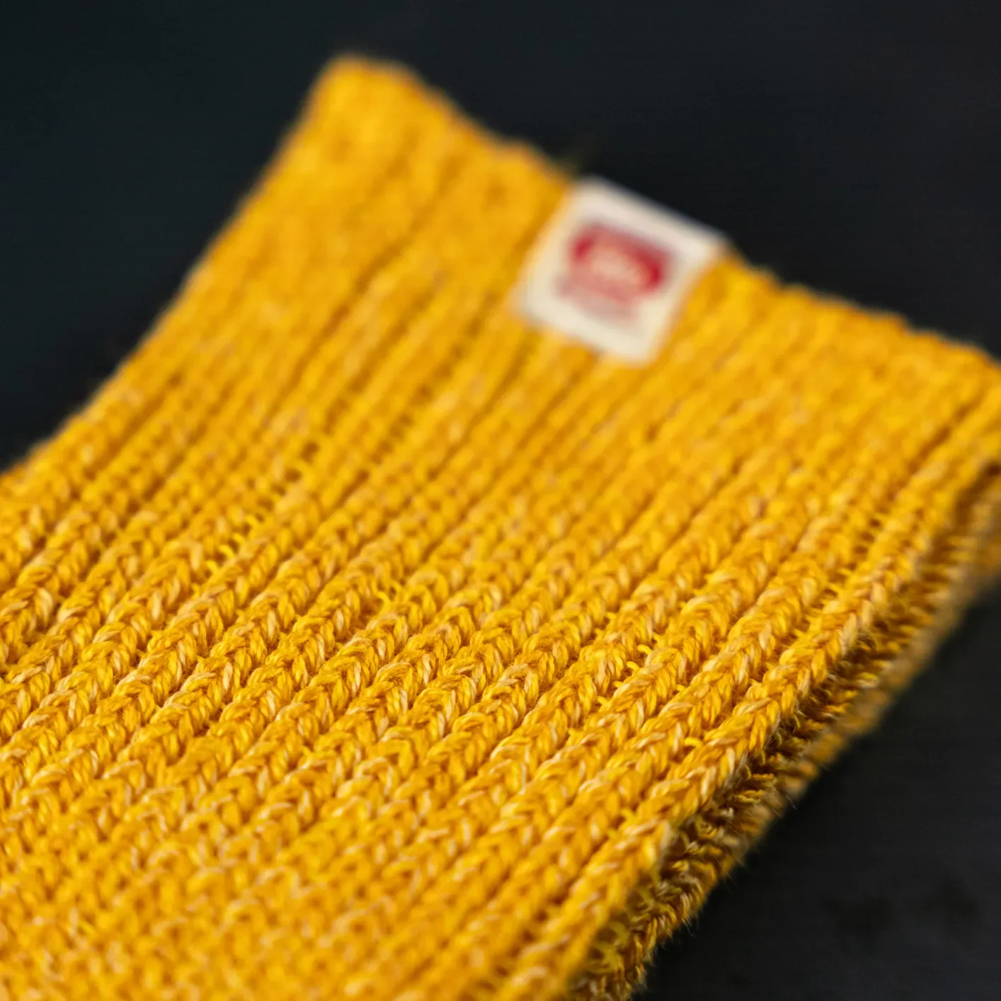 UES Air Twist Crew Socks – Yellow - Image 2