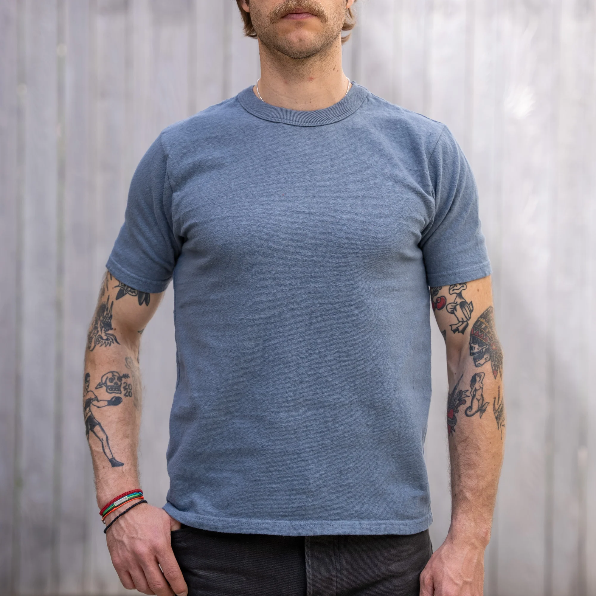 UES No.8 9,5oz Heavyweight Slub Nep T-Shirt – Grey Blue